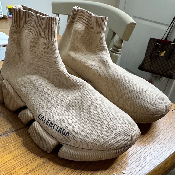Balenciaga tan speed 2.0 runner sock sneaker - Picture 6 of 6